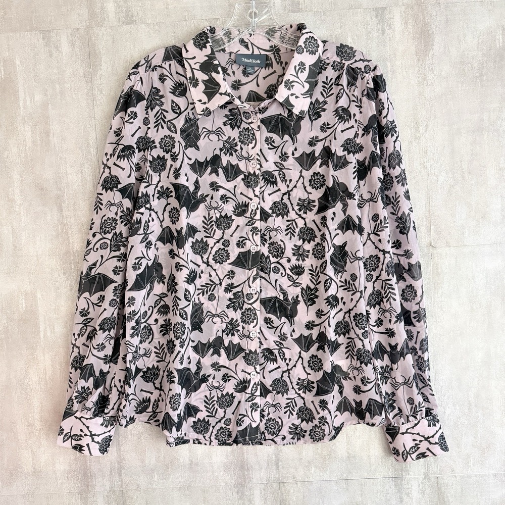 Modcloth Semi Sheer Top Women's Large Bats Spiders Pink Lavender Halloween